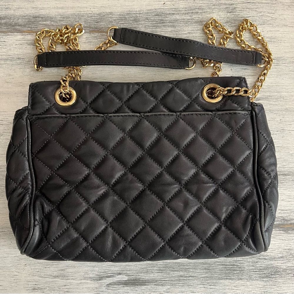Michael Kors Black Quilted Gold Chain detail Crossbody Handbag - Picture 7 of 16